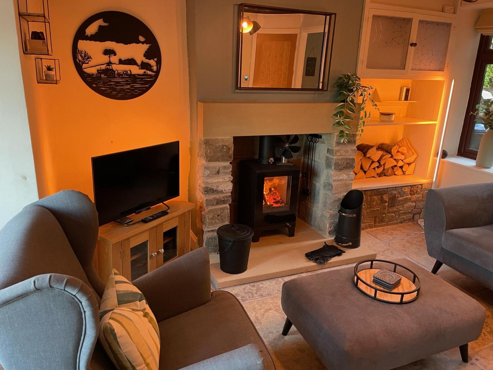 Muddy Paws Cottages - The Nook Taddington Esterno foto