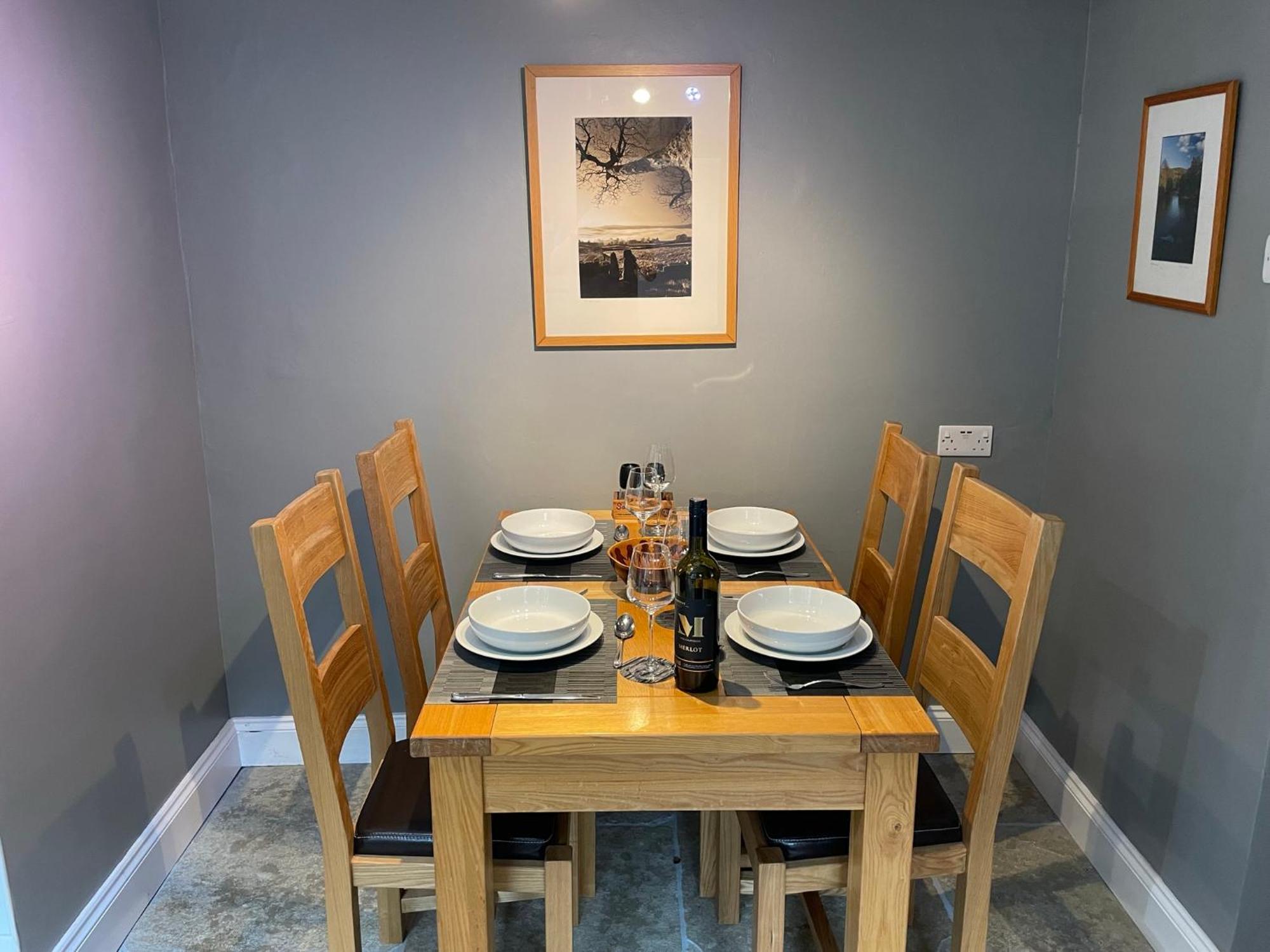 Muddy Paws Cottages - The Nook Taddington Esterno foto